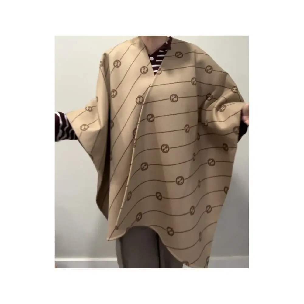 Gucci Interlocking G Striped Wool Poncho Cape Shawl Wrap – Brown Logo